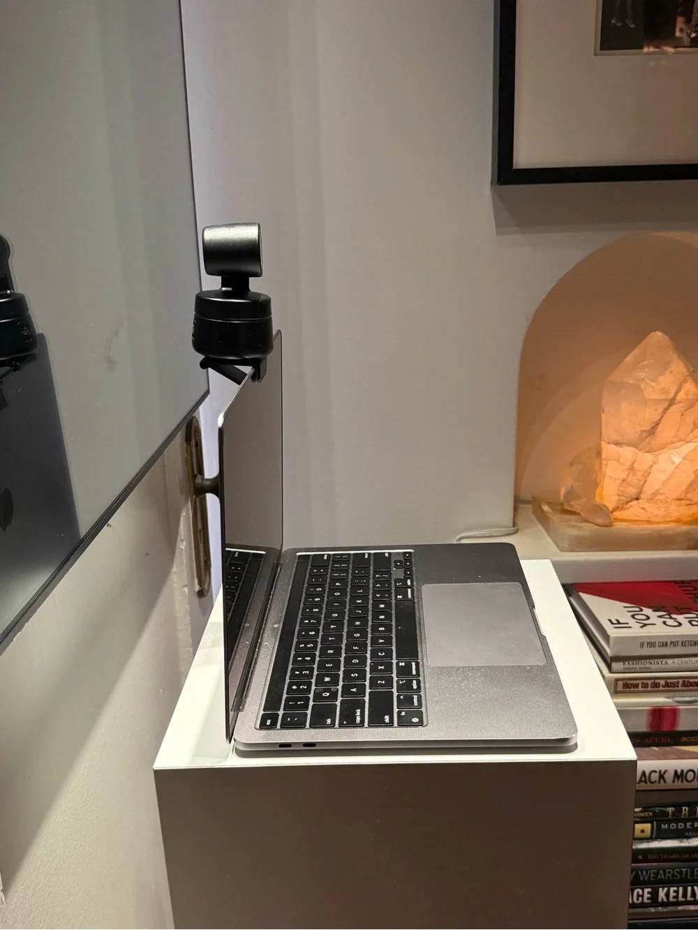Compact Black PTZ Webcam with Magnetic Base